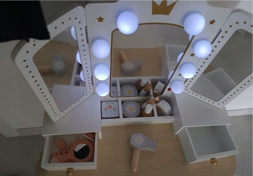 Большой деревянный туалетный столик для детей с LED освещением MAM240 фото