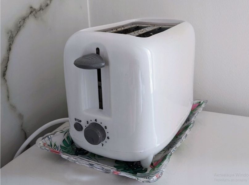 Потужний Сендвіч-тостер 600W на дві скибки з регулюванням EKT002 фото