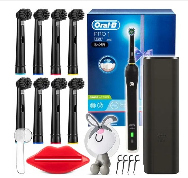 Электрическая зубная щетка Oral-B PRO 1 750 CrossAction черная Pro 750 black фото